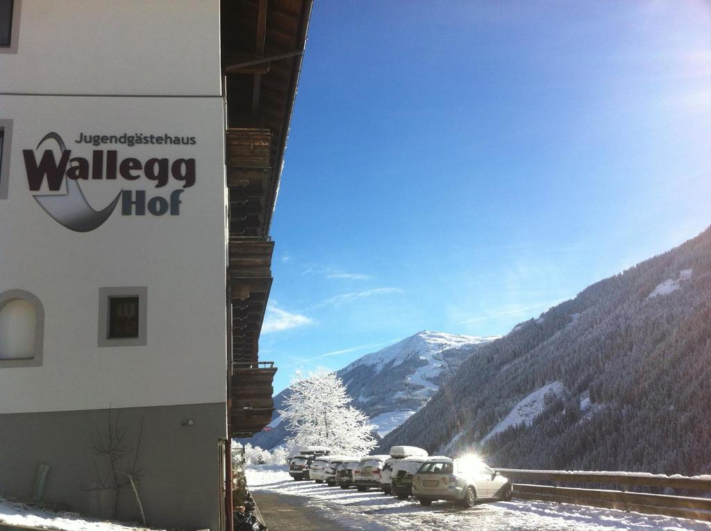 Ski In-Ski Out - Gaestehaeuser Saalbach-Hinterglemm - Wallegghof Christianhof Bagian luar foto